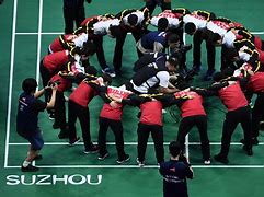 开云体育入口-包含球队齐心协力，全力以赴，迎接挑战的词条