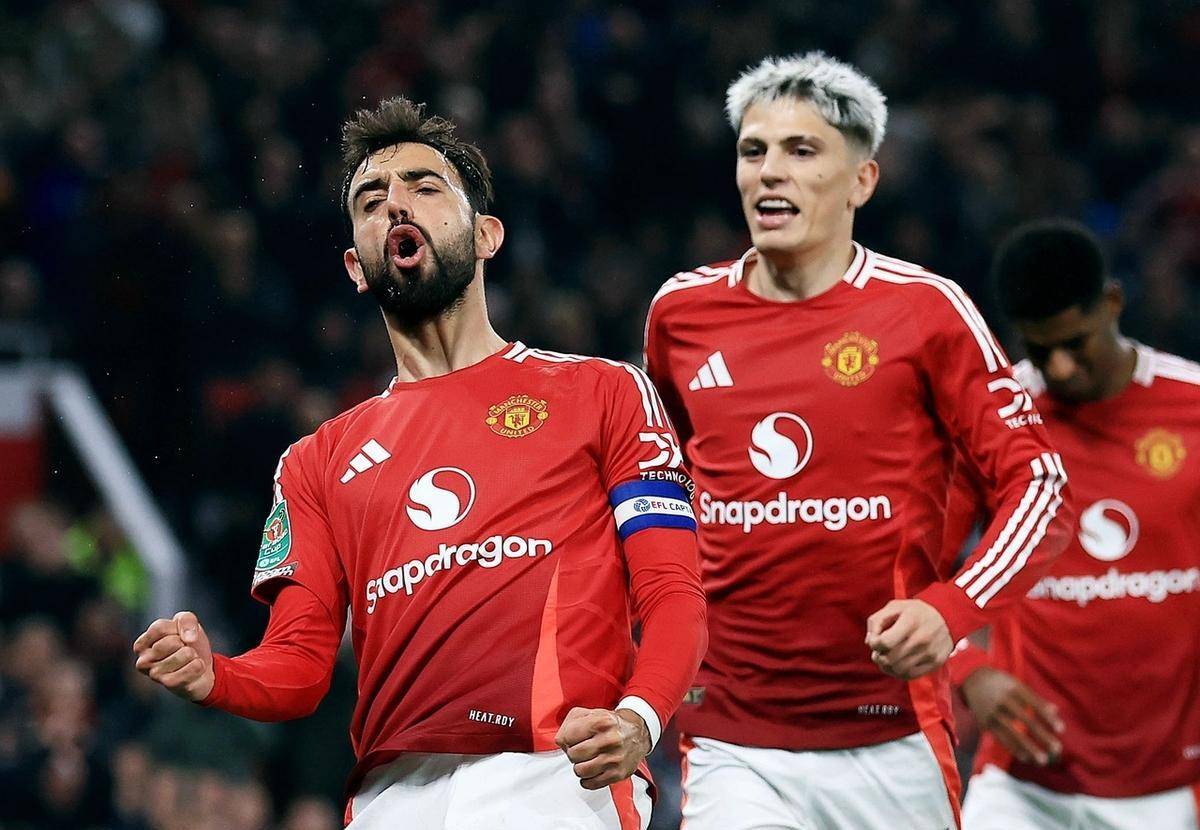 开云官网-曼联击溃对手，晋级赛场再见证巅峰的简单介绍