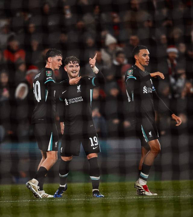 南安普顿逆转胜利，壮志凌云三分掌握的简单介绍