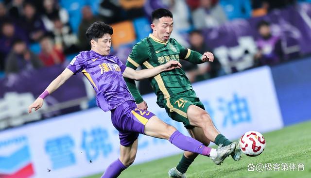 国内足球联赛半程战罢,球队排名形成鲜明对比的简单介绍 国内足球联赛半程战罢,球队排名形成鲜明对比的简单介绍