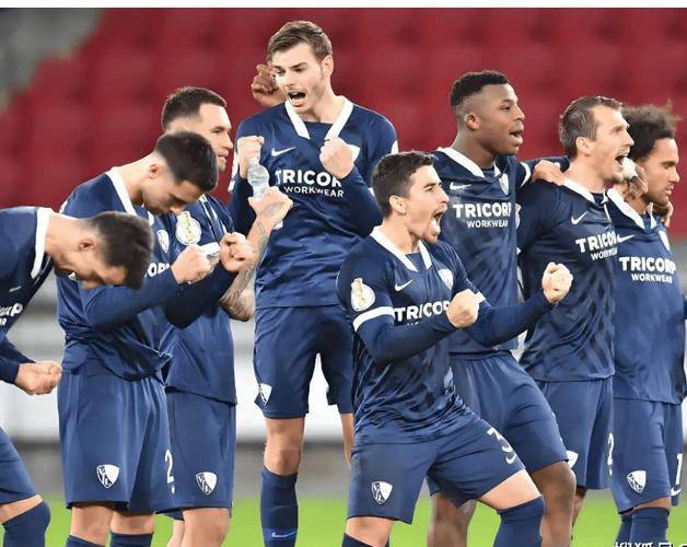 开云体育中国-关于勒沃库森与门兴格拉德巴赫将在周末交锋的信息