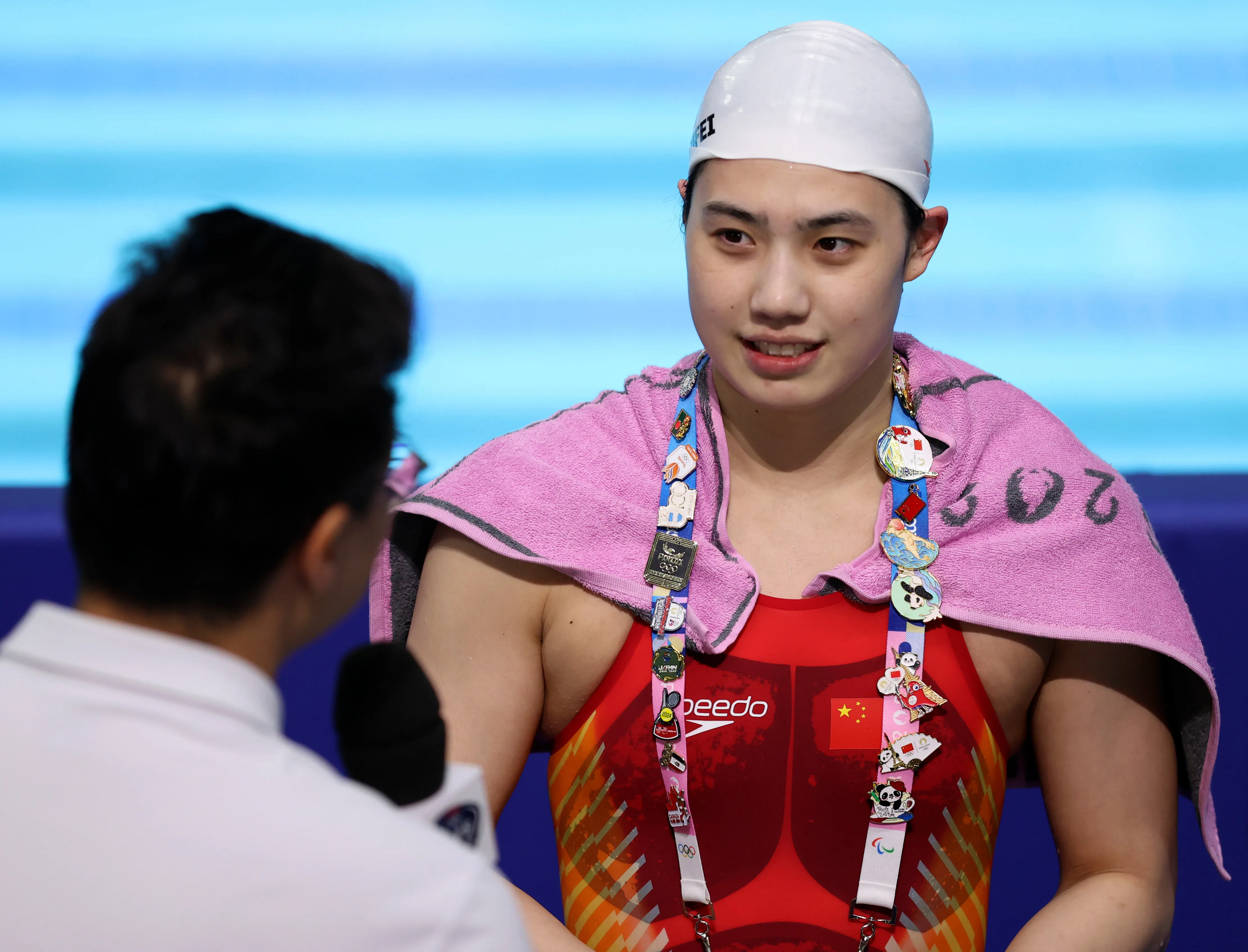 开云体育官网-运动员在比赛中展现出超乎寻常的毅力和精神