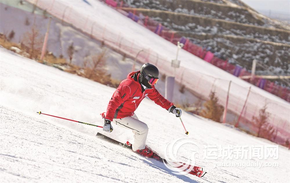 开云官网-滑雪场面临挑战，如何应对变化