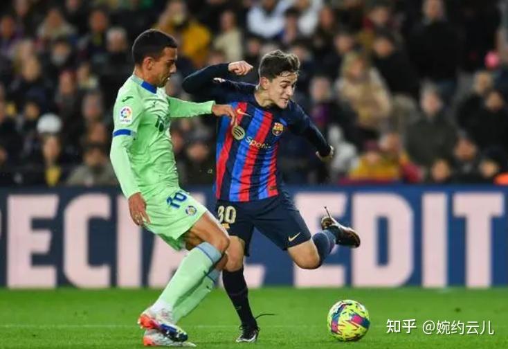 开云体育app-本泽马破门领衔：皇家马德里逆袭击败毕尔巴鄂的简单介绍