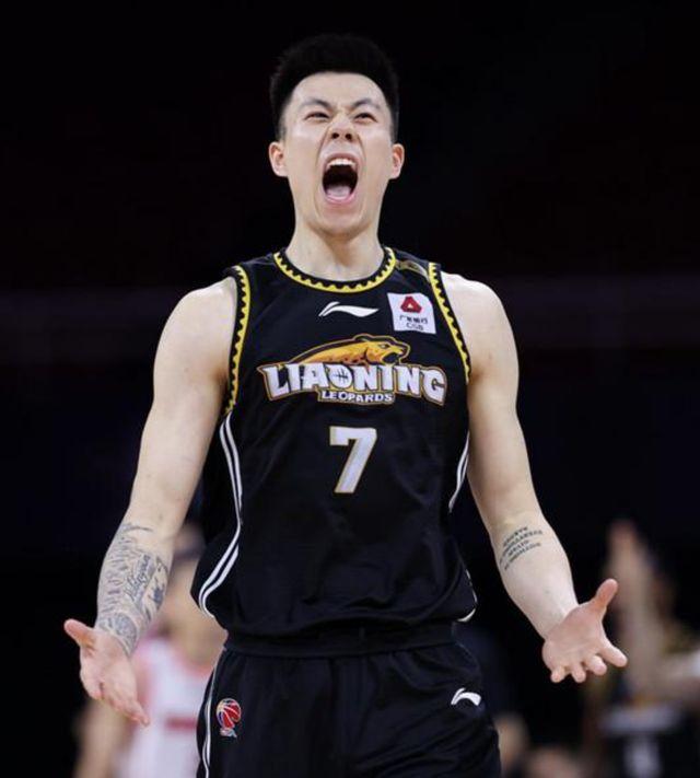 包含一鼓作气!连续阵营压制对手展现出色风采的词条 包含一鼓作气!连续阵营压制对手展现出色风采的词条