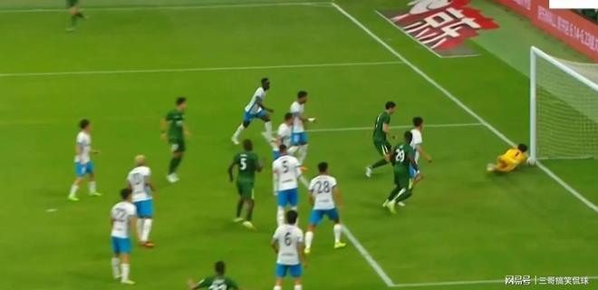 国际比赛中东风球队拔得头筹 国际比赛中东风球队拔得头筹