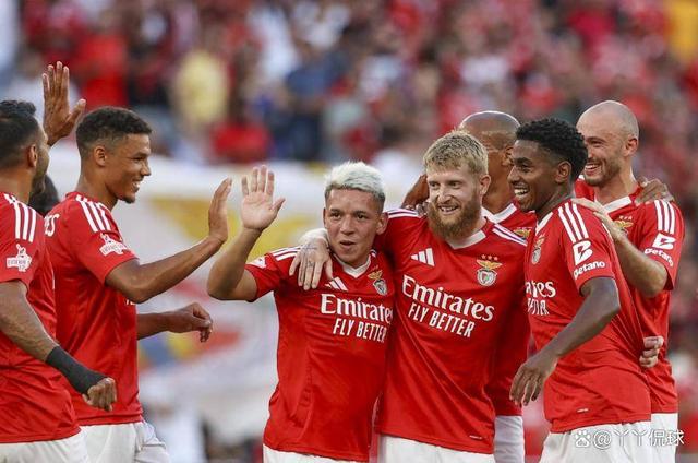 开云体育下载-阵容齐整的拜仁慕尼黑，备战欧洲豪门对决