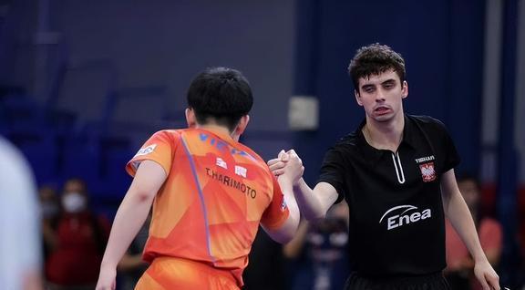 包含波兰乒乓球队血洗中国乒乓球队,奥恰洛夫送出助攻的词条 包含波兰乒乓球队血洗中国乒乓球队,奥恰洛夫送出助攻的词条