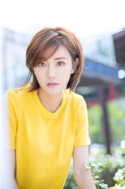 若日尼奥关键制胜,瑞典强压雷恩,足球场上的决胜艺术与战术压迫