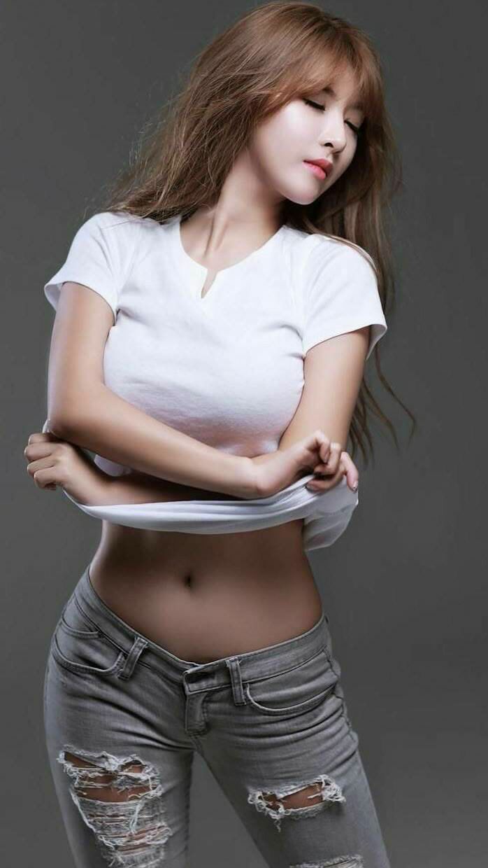 速度与逆转，F1街道赛焦点战与湖人翻盘北京队的体育史诗