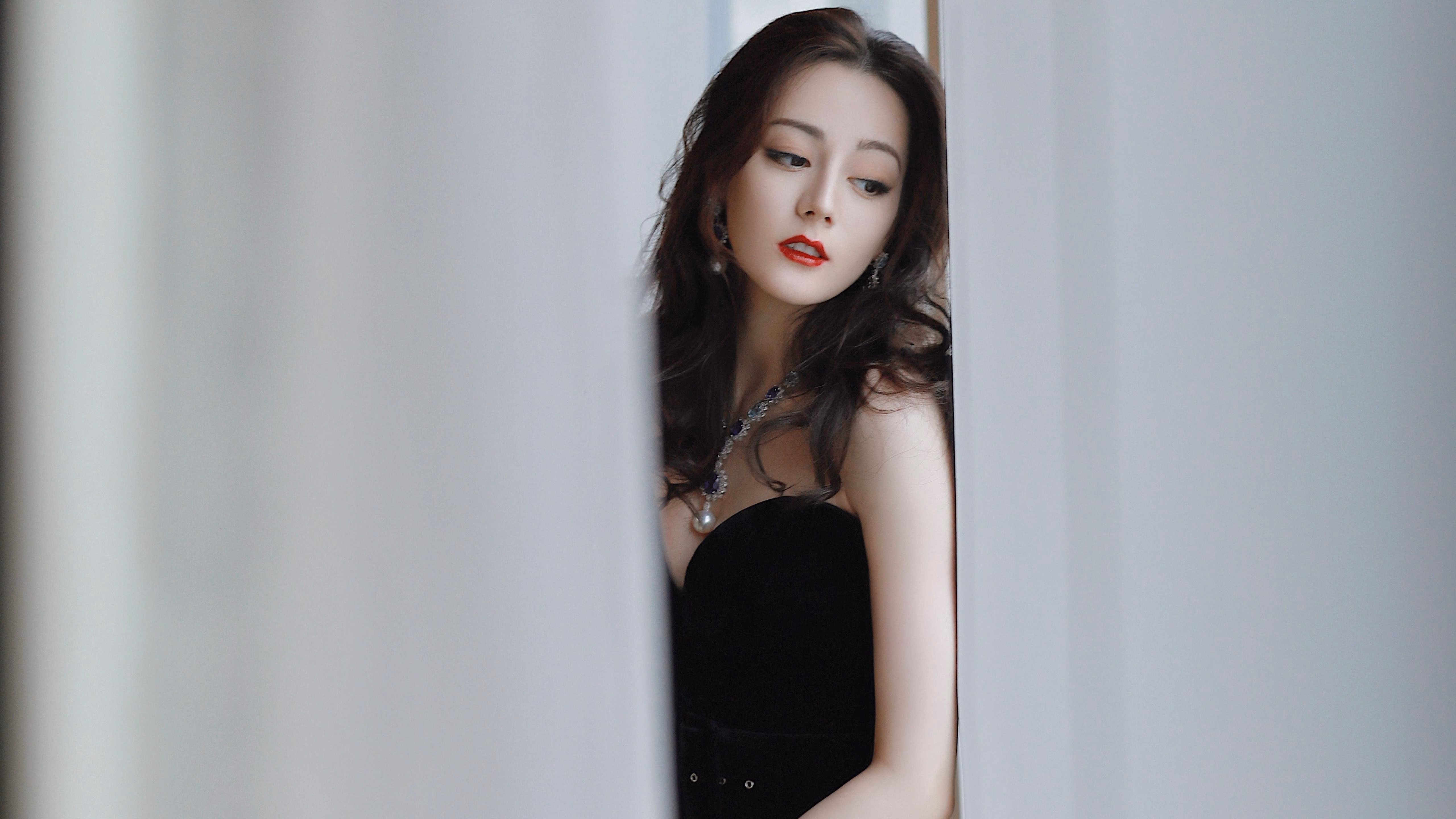 开云体育官方网站-逆流而上，永不言弃，东契奇在欧冠之夜的无声宣告